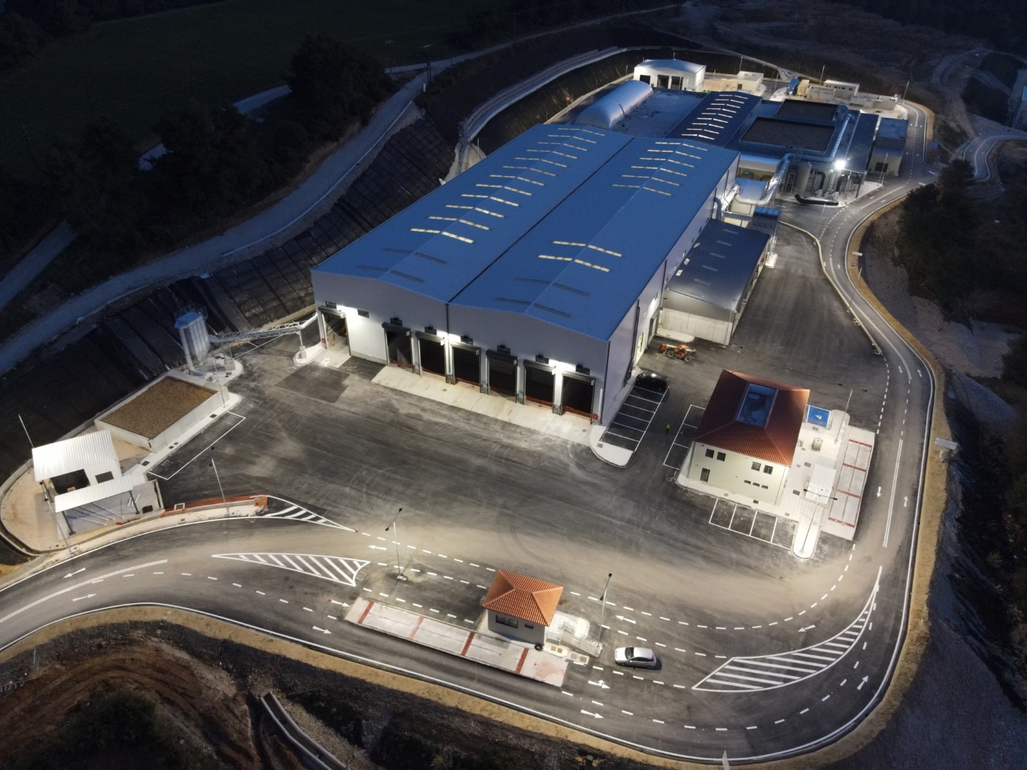 Ολοκληρώθηκε η κατασκευή της Μονάδας Επεξεργασίας Απορριμμάτων Περιφερειακής Ενότητας Ηλείας